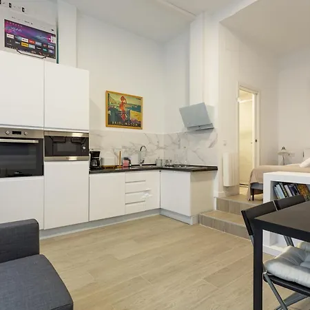 1 Bedroom 1 Bathroom Furnished - Av De America - Studio - Mintystay Madrid Exterior photo