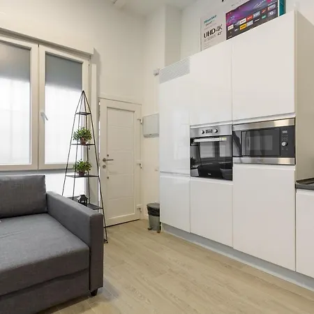 1 Bedroom 1 Bathroom Furnished - Av De America - Studio - Mintystay Madrid Exterior photo
