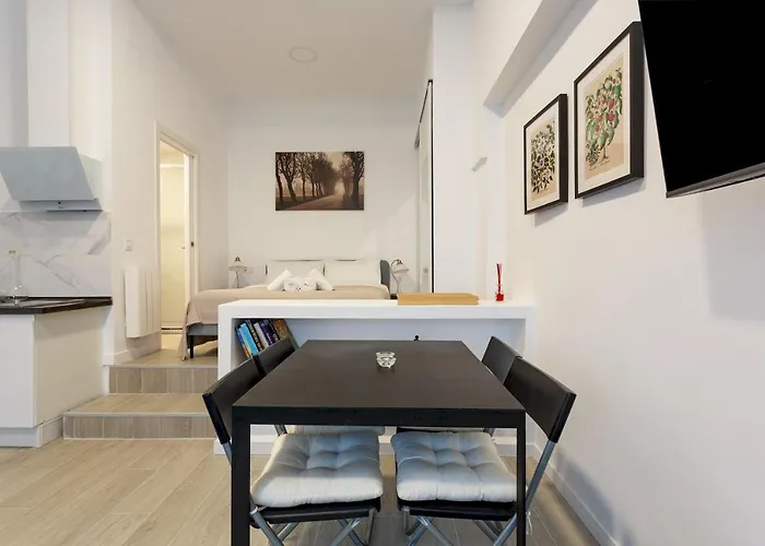 1 Bedroom 1 Bathroom Furnished - Av De America - Studio - Mintystay